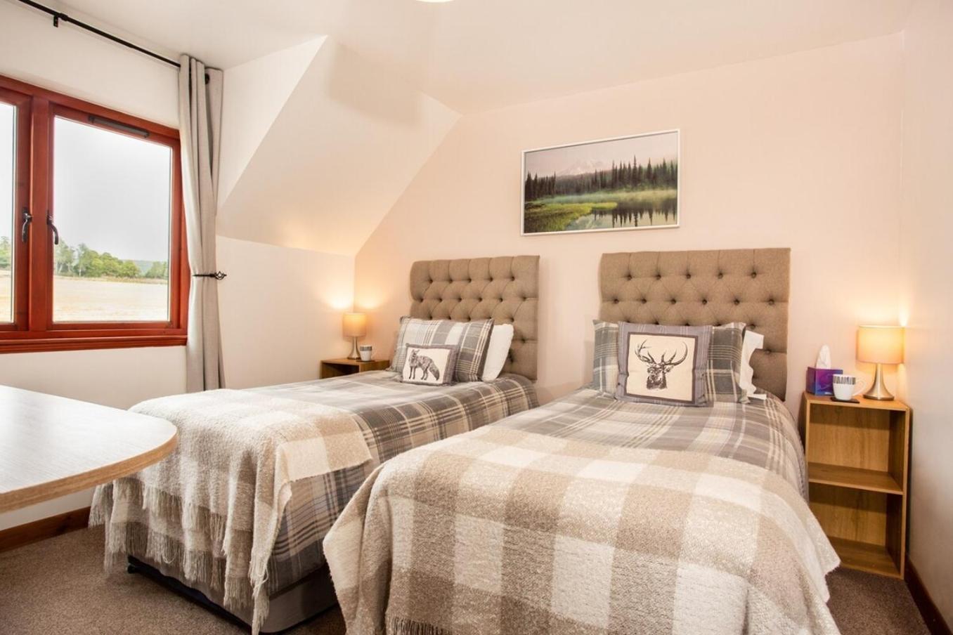 Beechwood Lodge Guesthouse Alness Dış mekan fotoğraf